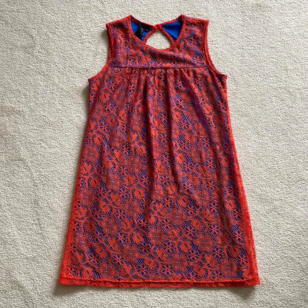 Backless Size Small whimsical lace dress